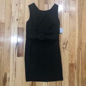 * Ladies Focus 2000 black dress size 16 broken zipper
